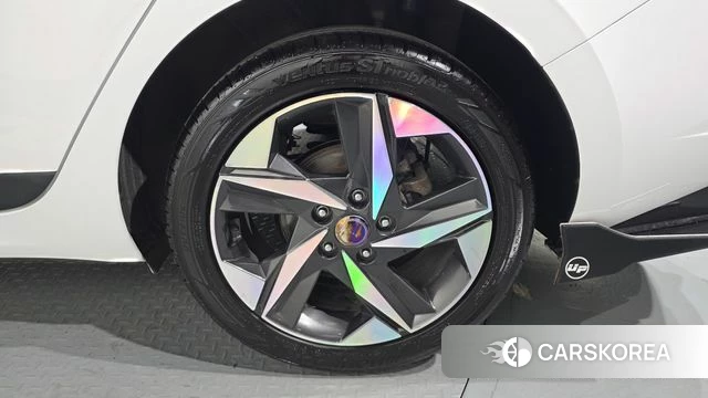 Hyundai Avante (CN7) id 4196020 из Кореи 13