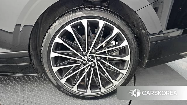 Hyundai Grandeur (GN7) id 4388364 из Кореи 13