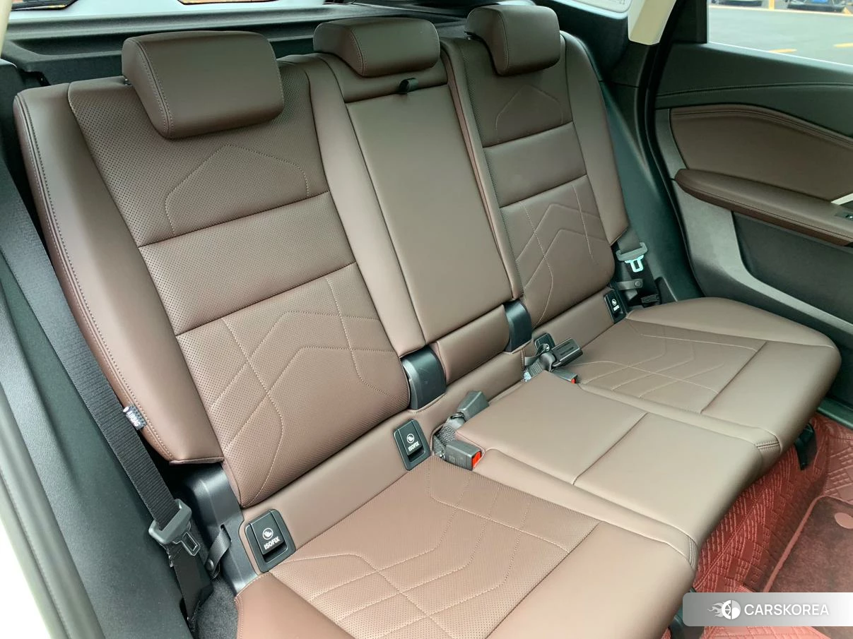 BMW X1 id 4498773 из Китая 13