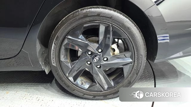 Hyundai Avante (CN7) id 4331162 из Кореи 13