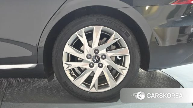 Hyundai The New Grandeur IG Hybrid id 4396912 из Кореи 13