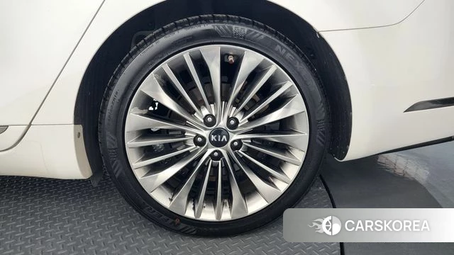 Kia Come New K7 id 4203614 из Кореи 13