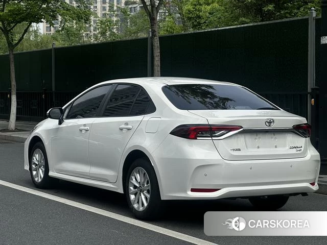 Toyota Corolla id 4261247 из Китая 13