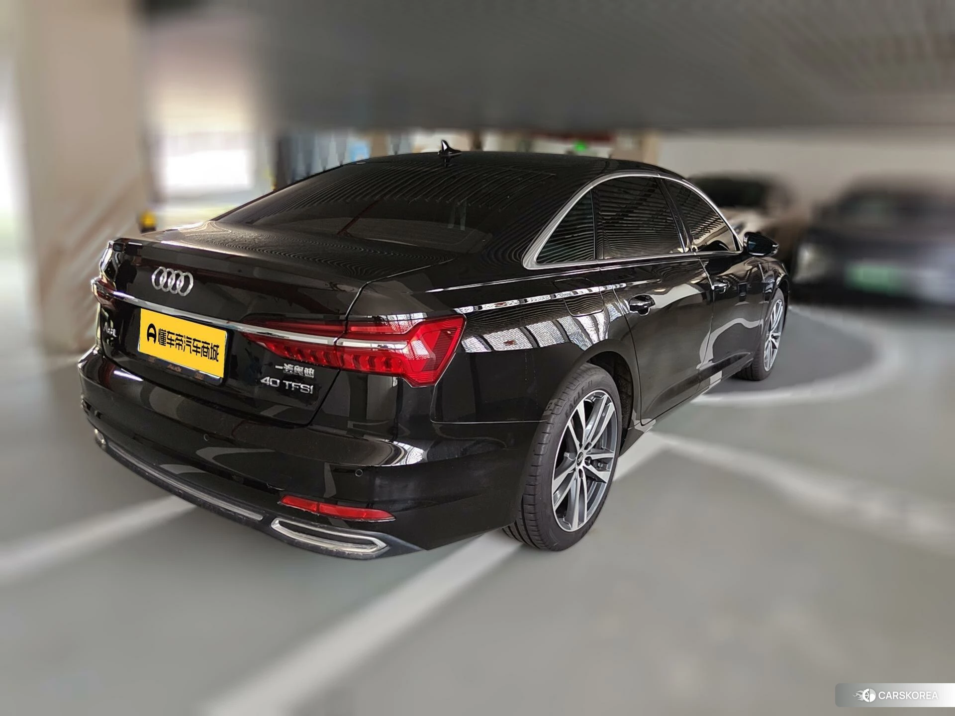 Audi A6L id 4453169 из Китая 13