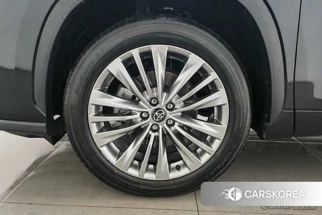 Toyota Highlander id 4276059 из Китая 13