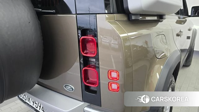 Land Rover Defender (L663) id 4746267 из Кореи 13