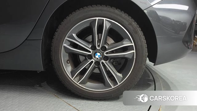 BMW 1 Series (F40) id 4501763 из Кореи 13