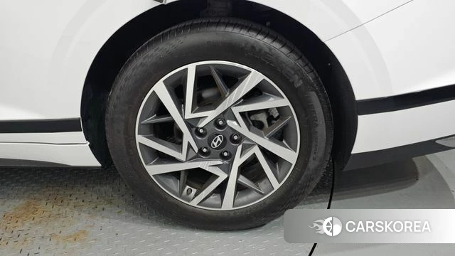 Hyundai Grandeur Hybrid (GN7) id 4302591 из Кореи 13