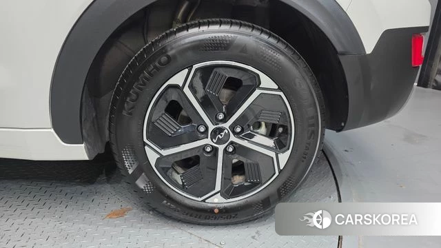 Kia Di Ol Nu Niro id 4382431 из Кореи 13