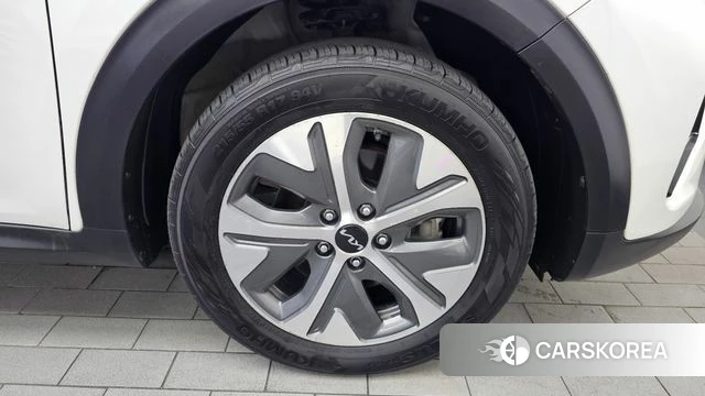 Kia Niro Plus id 4692305 из Кореи 13