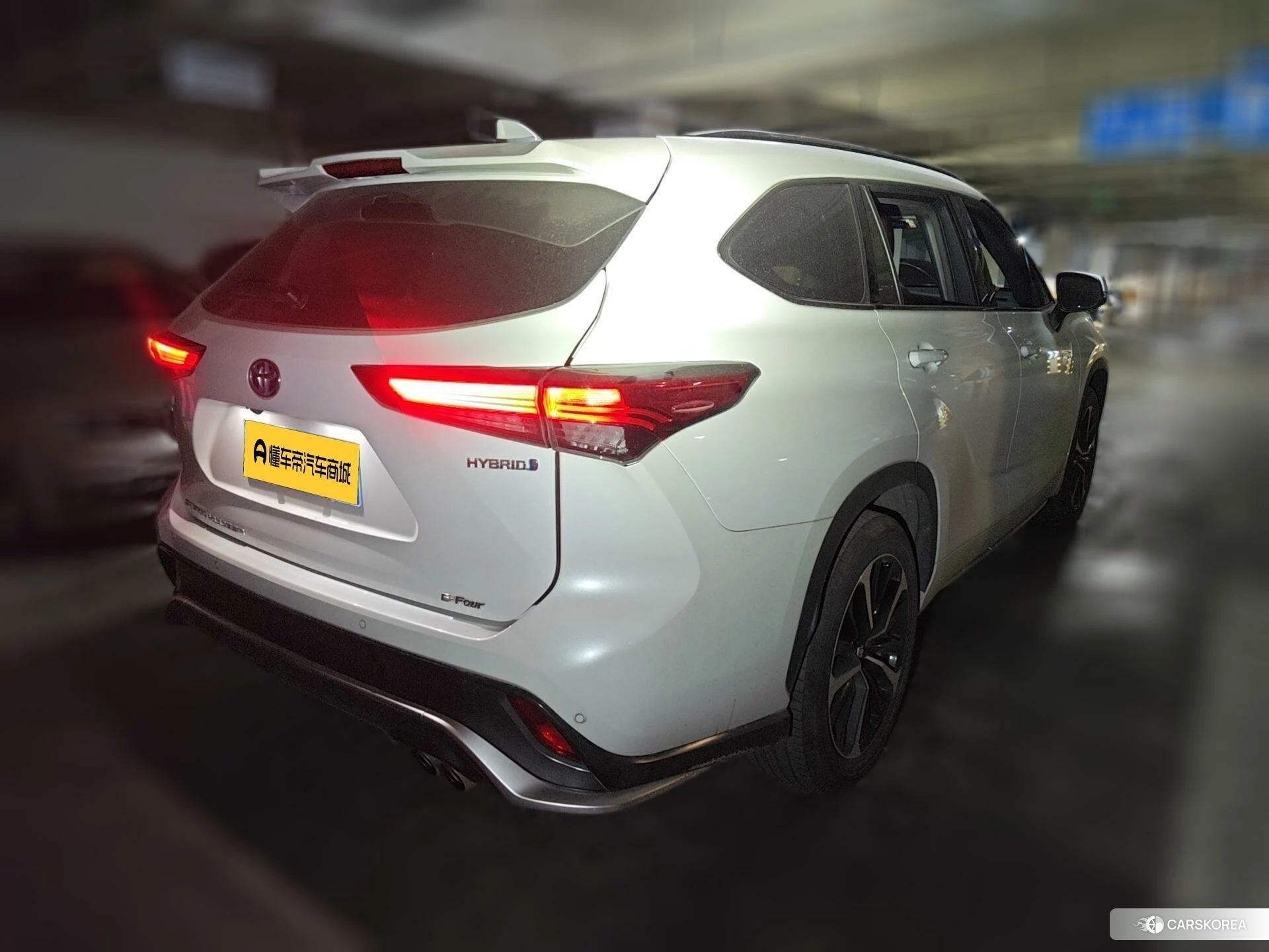 Toyota Crown Lufang id 4420200 из Китая 13