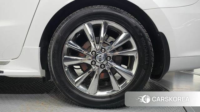 Kia The New Carnival id 4923570 из Кореи 13