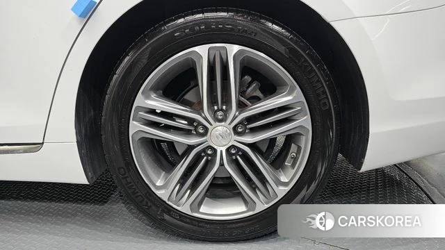 Hyundai Grandeur IG id 4435590 из Кореи 13