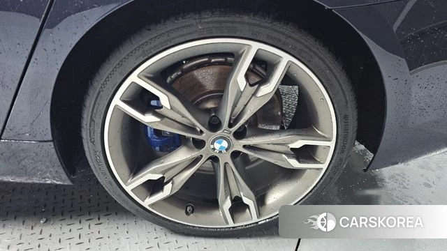 BMW 5 Series (G30) id 4610288 из Кореи 13