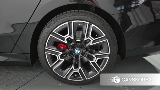 BMW 5 Series (G60) id 4791853 из Кореи 13
