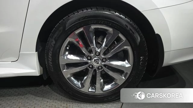 Kia All New Carnival id 4459742 из Кореи 13