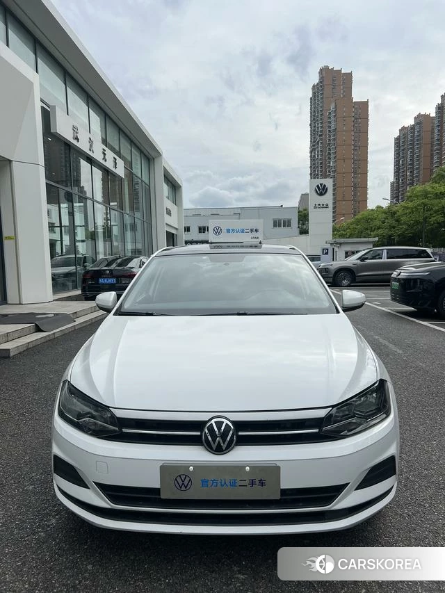 Volkswagen Polo id 4258505 из Китая 13