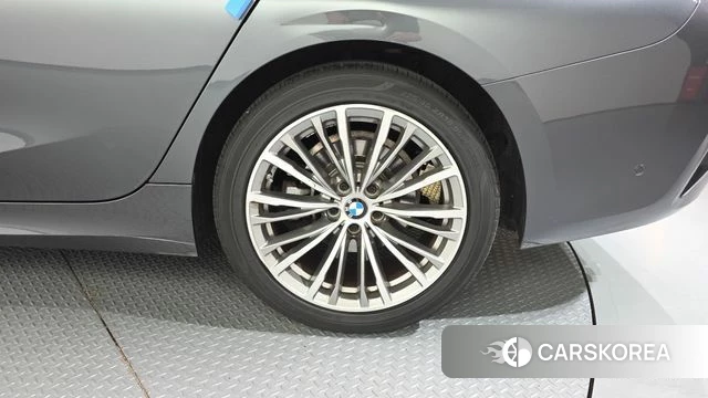 BMW 3 Series (G20) id 4651059 из Кореи 13