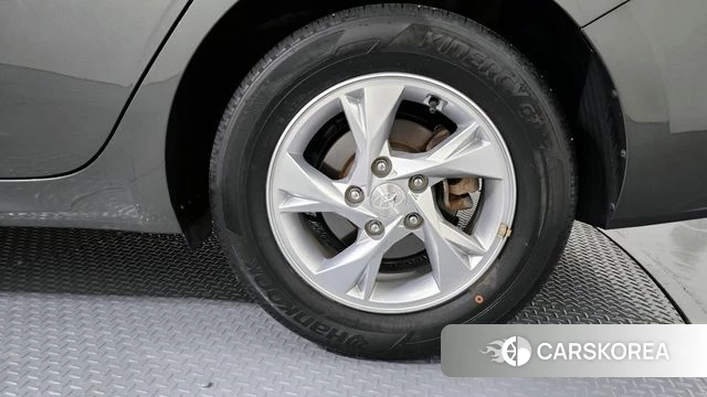 Hyundai Avante (CN7) id 4309892 из Кореи 13
