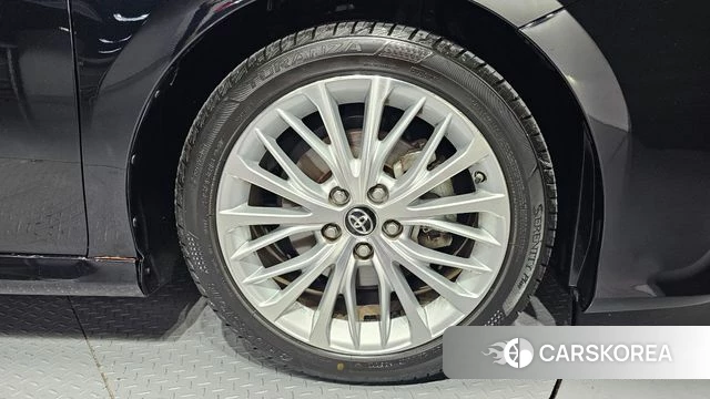 Toyota Camry (XV70) id 4384690 из Кореи 13