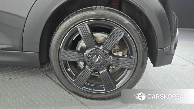 Mini Cooper S Convertible id 4395289 из Кореи 13