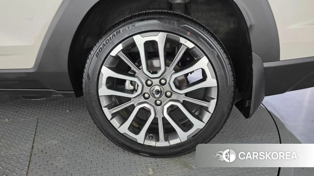 Ssangyong The New Torres id 4669950 из Кореи 13