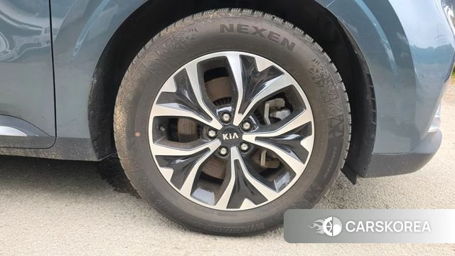 Kia Carnival 4th generation id 4383839 из Кореи 13