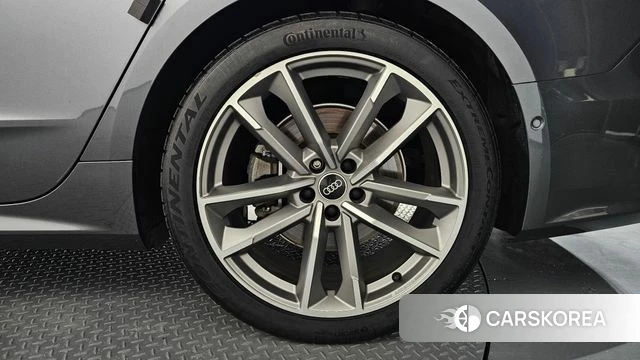 Audi A7 (4K) id 4619131 из Кореи 13