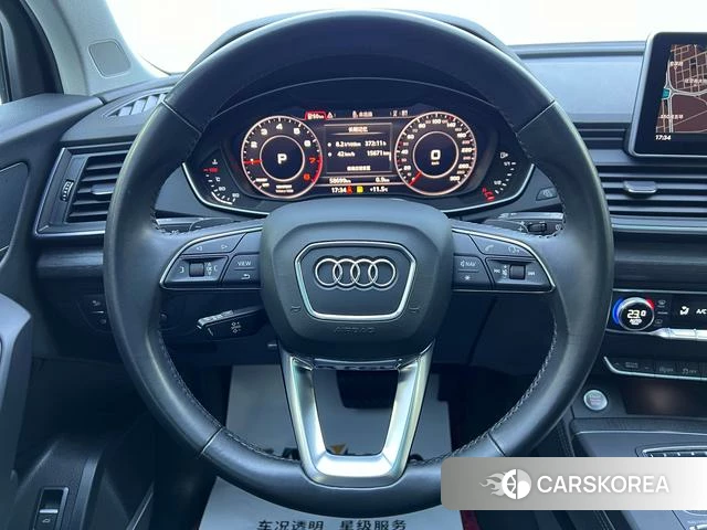 Audi Q5L id 4228521 из Китая 13