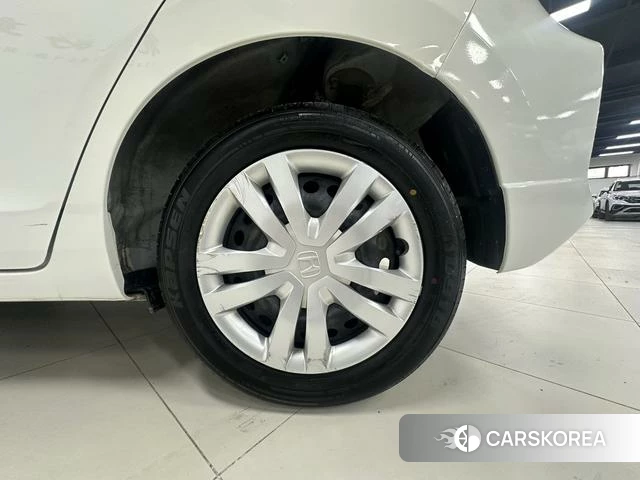 Honda Fit id 4277065 из Китая 13