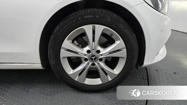 Mercedes-Benz C-Class W205 id 4713460 из Кореи 13