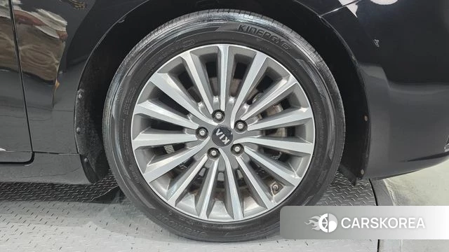 Kia Come New K7 id 4856095 из Кореи 13