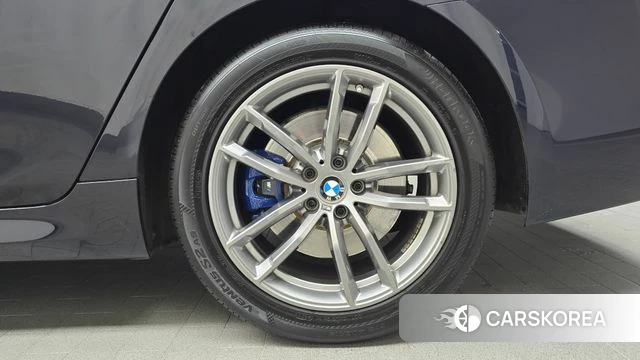 BMW 5 Series (G30) id 4295179 из Кореи 13