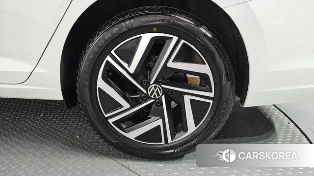 Volkswagen 7th Generation of Jetta id 4665093 из Кореи 13
