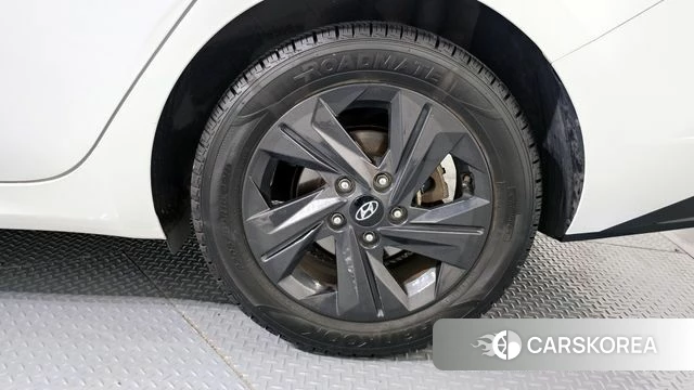 Hyundai Avante (CN7) id 4389662 из Кореи 13