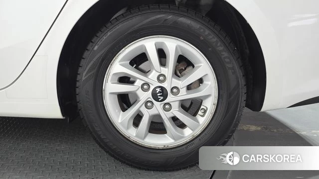 Kia Come New K3 id 4232848 из Кореи 13