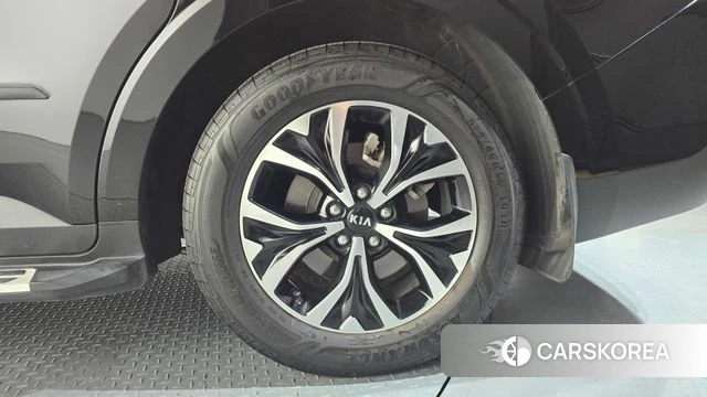 Kia Carnival 4th generation id 4688553 из Кореи 13