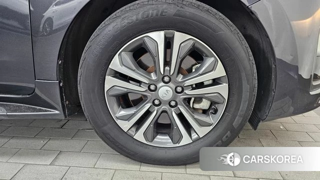 Kia The New Carnival id 4742280 из Кореи 13