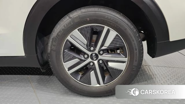 Kia The New Niro id 4586800 из Кореи 13