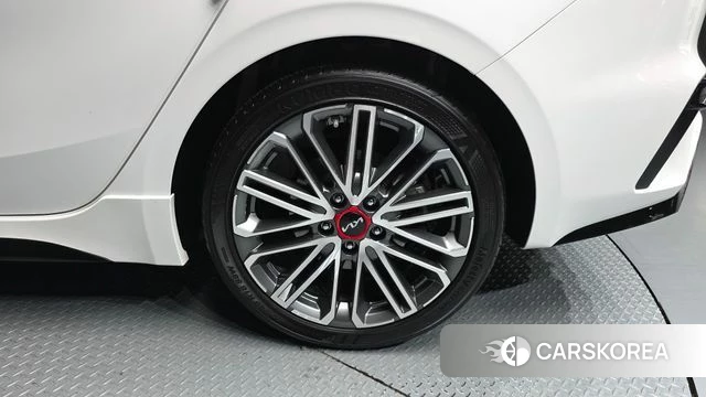 Kia The New K3 2nd generation id 4248701 из Кореи 13