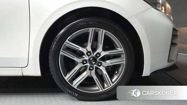 Kia Come New K3 id 4918525 из Кореи 13