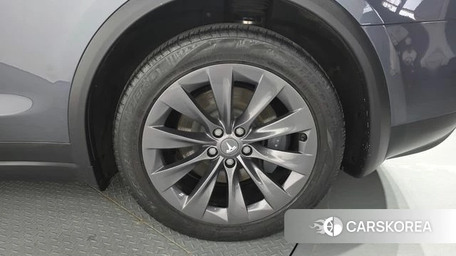 Tesla Model X id 4371685 из Кореи 13