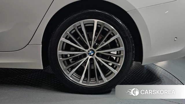 BMW 3 Series (G20) id 4370163 из Кореи 13