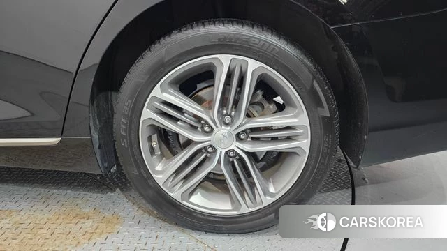Hyundai Grandeur IG id 4384662 из Кореи 13