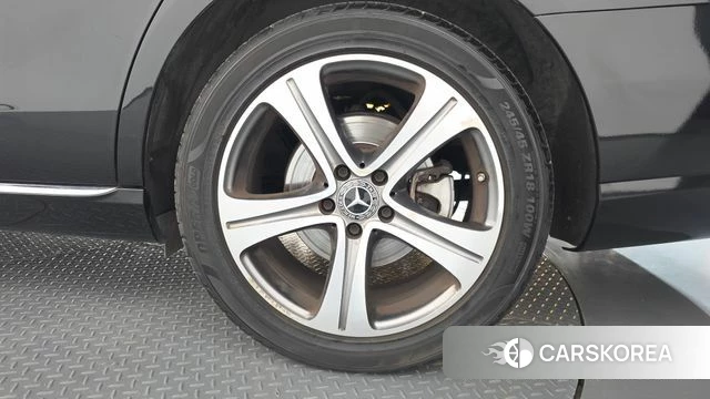 Mercedes-Benz E-Class W213 id 4662802 из Кореи 13