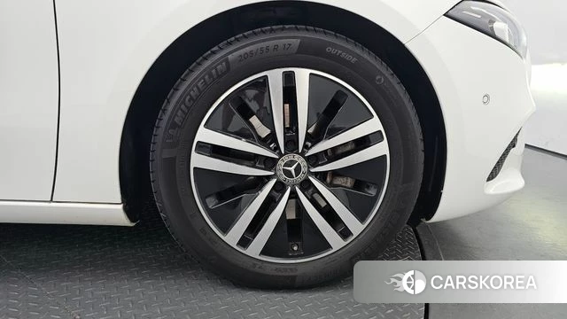 Mercedes-Benz A-Class W177 id 4726800 из Кореи 13