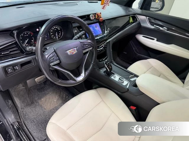 Cadillac XT6 id 3882654 из Китая 13