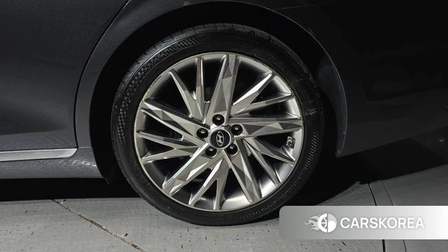 Hyundai The New Grandeur IG id 4736684 из Кореи 13