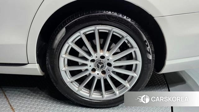Mercedes-Benz E-Class W213 id 4692910 из Кореи 13