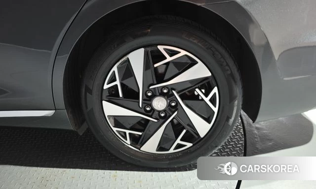 Hyundai The New Grandeur IG Hybrid id 4936991 из Кореи 13